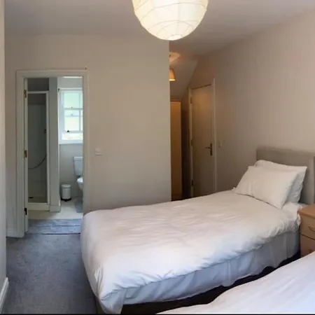House Castle Gardens Holiday home *