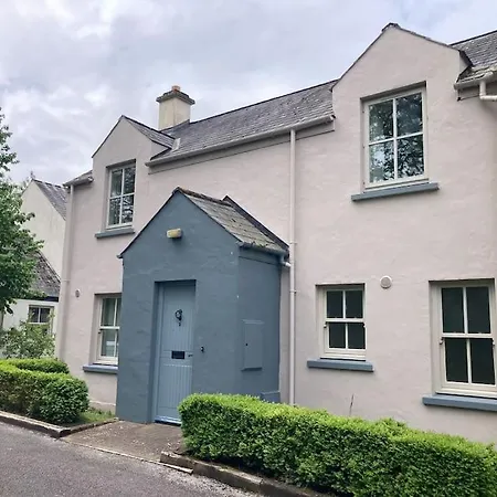 Holiday home House Castle Gardens Bunratty